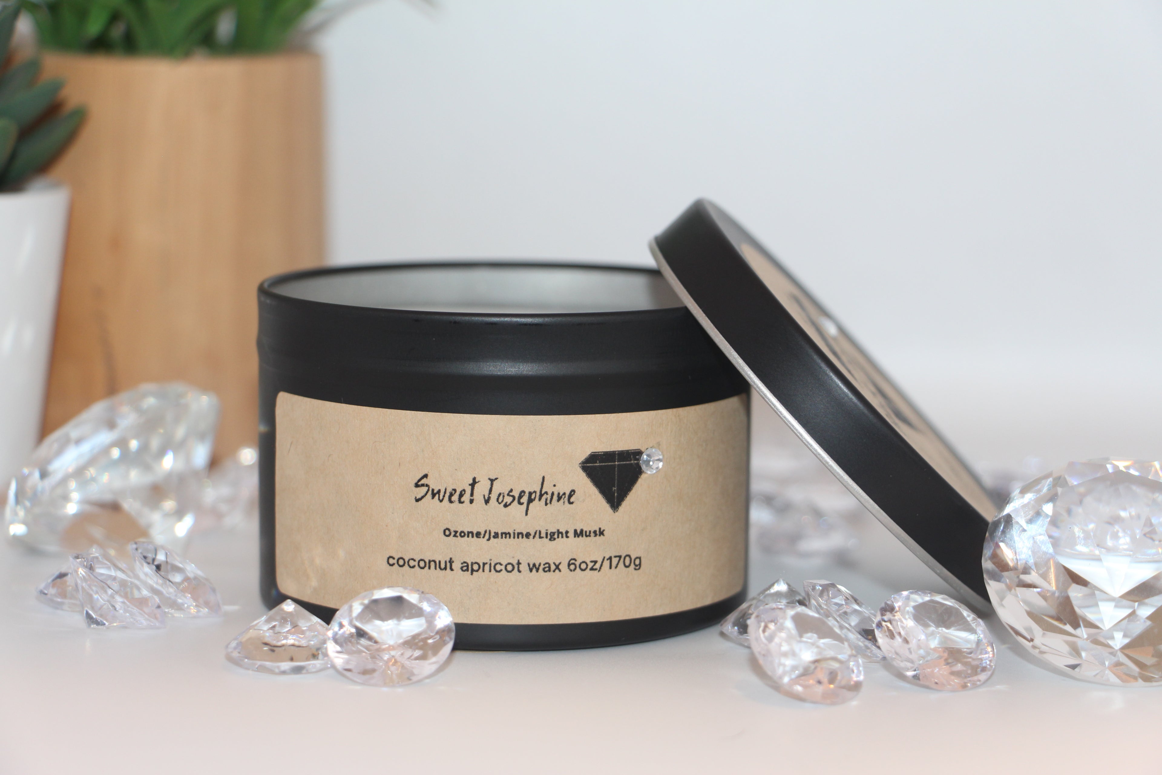 Sweet Josephine Diamond Candle - 6oz Black Tin